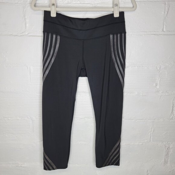 Athleta Pants - Athleta Women's Medium Leggings Black Crop